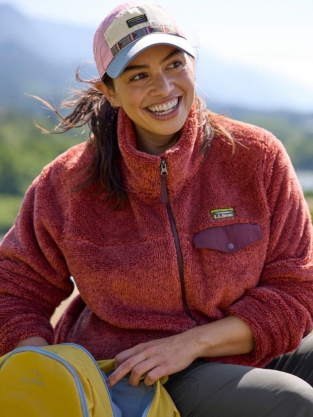L.L.Bean Women's Hi-Pile Fleece Pullover in Canyon Rose/Deep Port